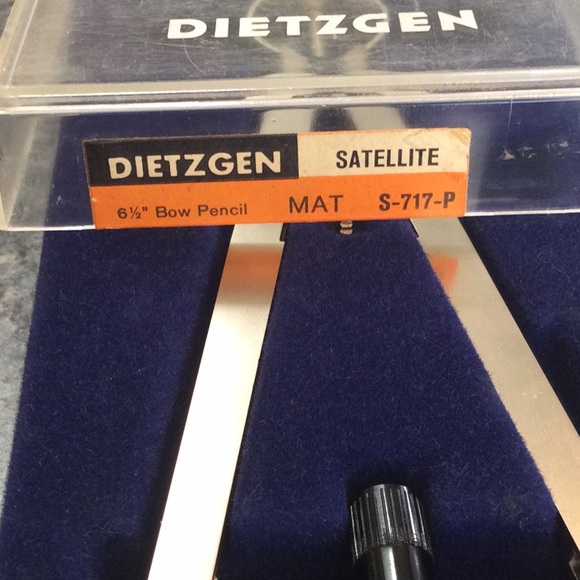 Set of two Dietzgen drafting Bow Pencils. - Picture 5 of 6